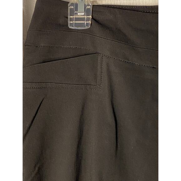Zac & Rachel women’s black crop pants size 6P - Picture 3 of 10